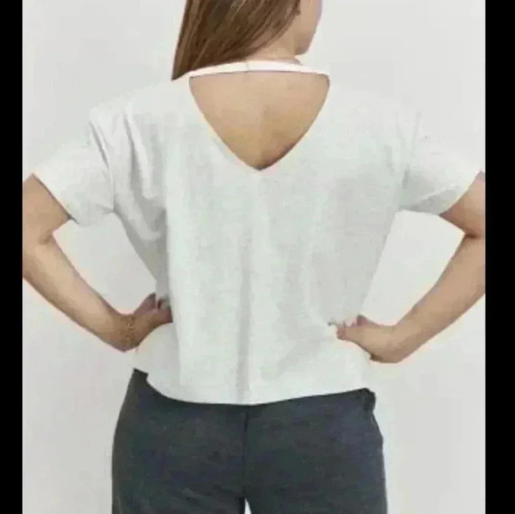 Tommy Hilfiger Women's Cutout Logo Pullover Top Gray Size XS New With Tags - Picture 7 of 10